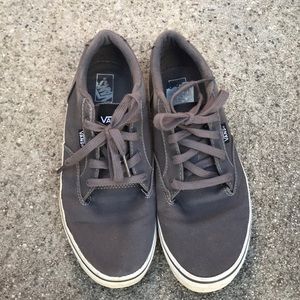 Barely worn vans mid tops
